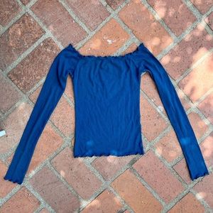 Hollister Indigo Off-The-Shoulder Crop Top